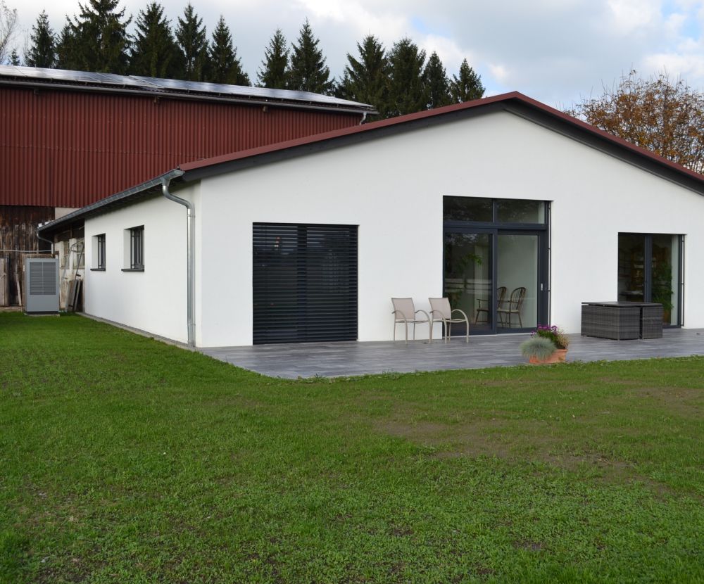 Einbau einer Praxis in ein ehemaliges Stallgebäude