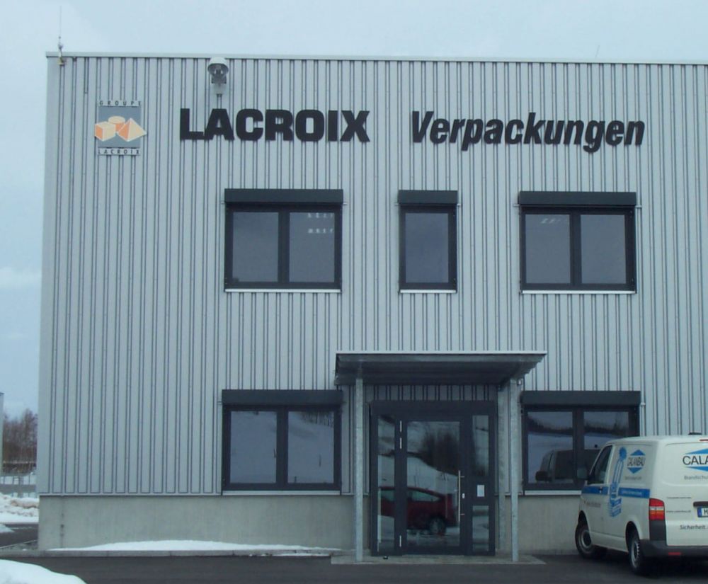 Erstellung Produktions- und Lagerhalle mit Büroräumen